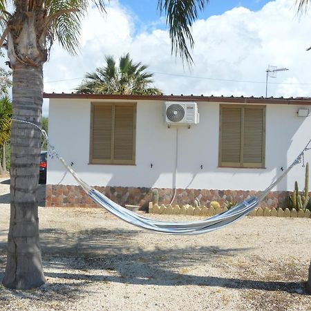 Villa Oasi メンフィ エクステリア 写真